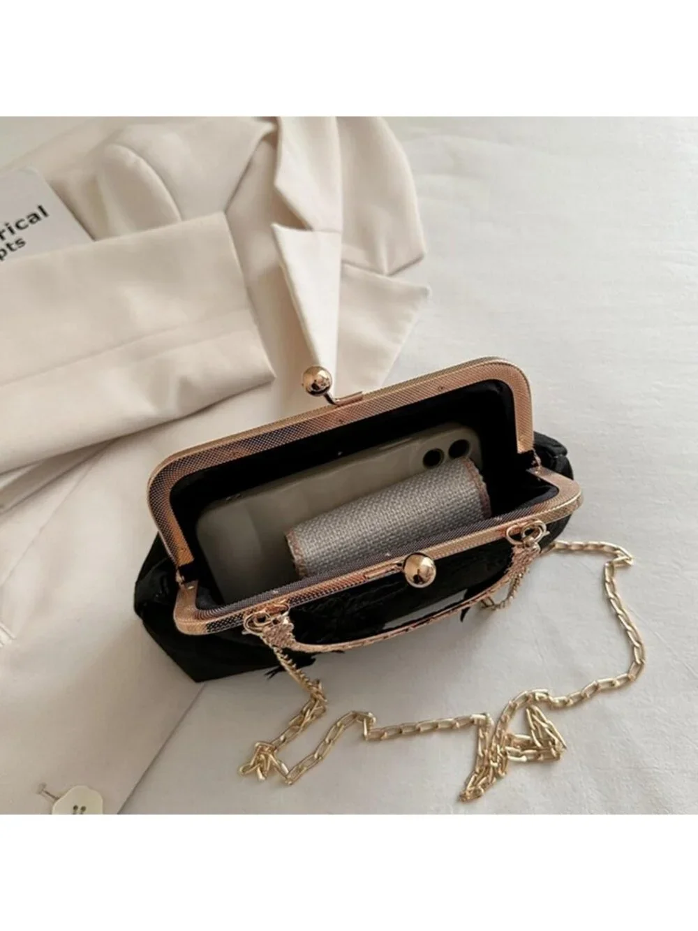 Chic Embroidered Butterfly Clutch Purse, Retro Crossbody Bag for Weddings